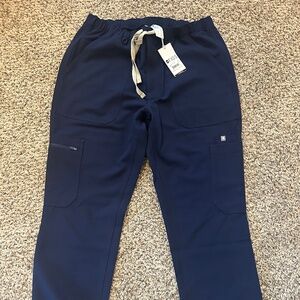 Figs men’s Cairo scrub pants